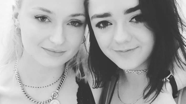 Sophie Turner Maisie Williams 