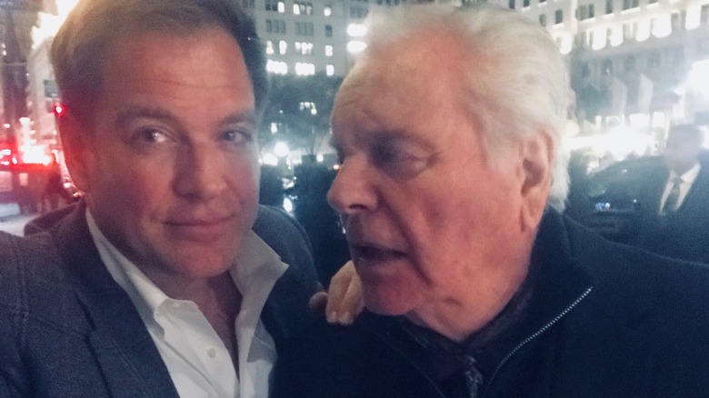 Michael Weatherly and Robert Wagner pose for a selfie in 2018