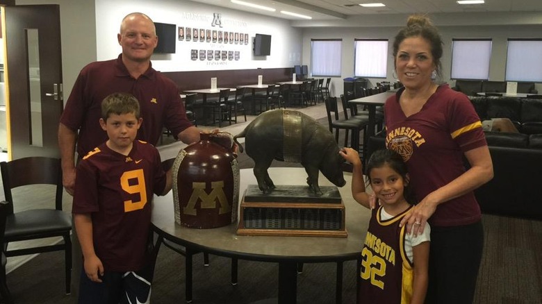 Mark Vandersall with Michele Tafoya and their kids