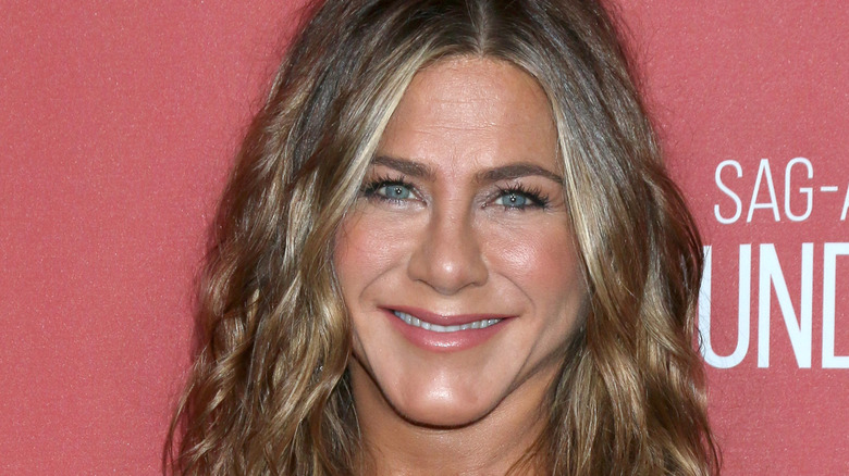 Jennifer Aniston at the 4th Annual Patron of the Artists Awards