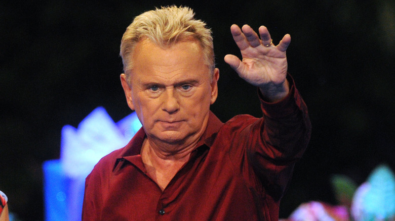 Pat Sajak waving