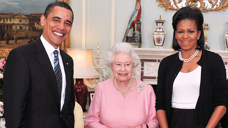 Barack Obama, Queen Elizabeth, and Michelle Obama in 2009