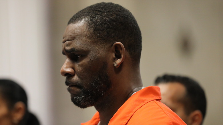 R. Kelly at a 2019 court appearance