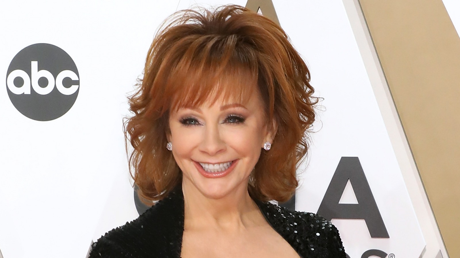 The Truth About Reba Mcentire S Famous New Boyfriend