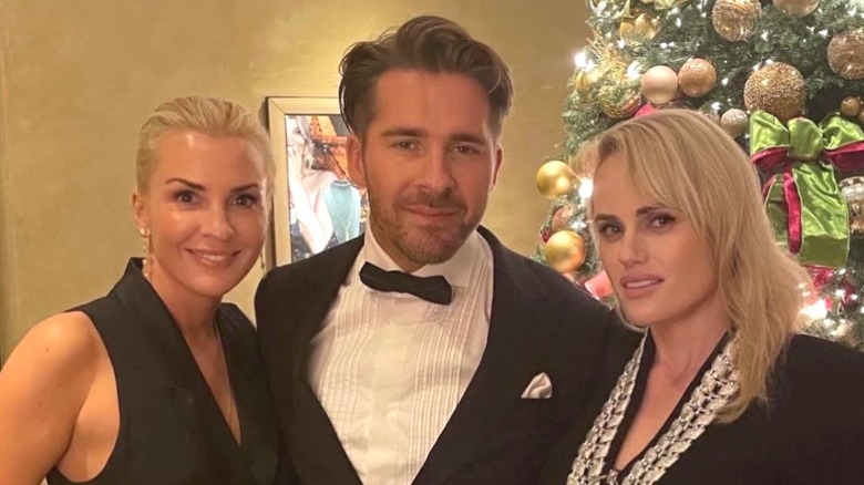 Ramona Agruma, Hugh Sheridan, and Rebel Wilson