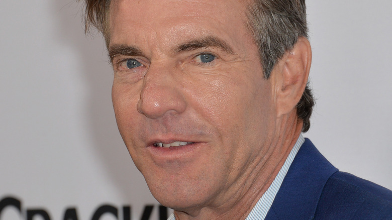 Dennis Quaid in blue