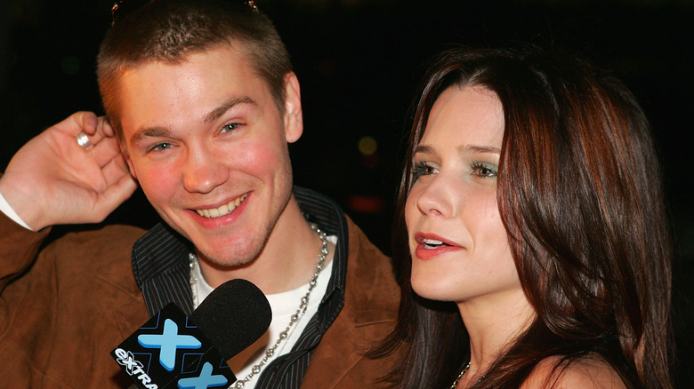 Chad Michael Murray and Sophia Bush being interviewed