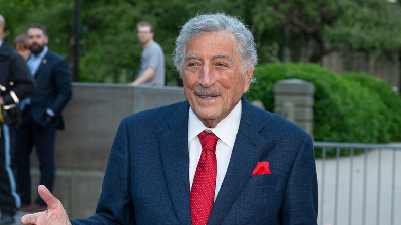 Tony Bennett smiling