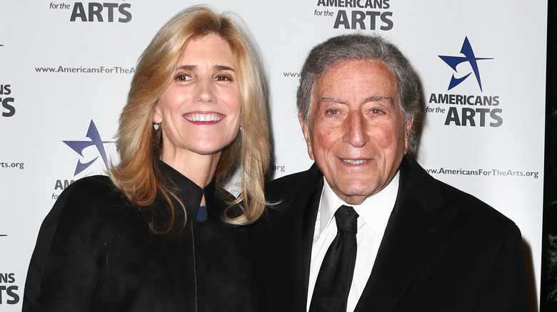 Susan Crow and Tony Bennett smiling