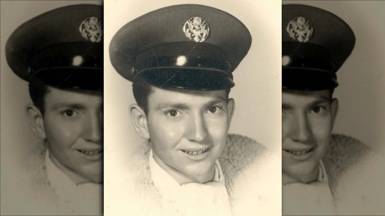 Willie Nelson in uniform