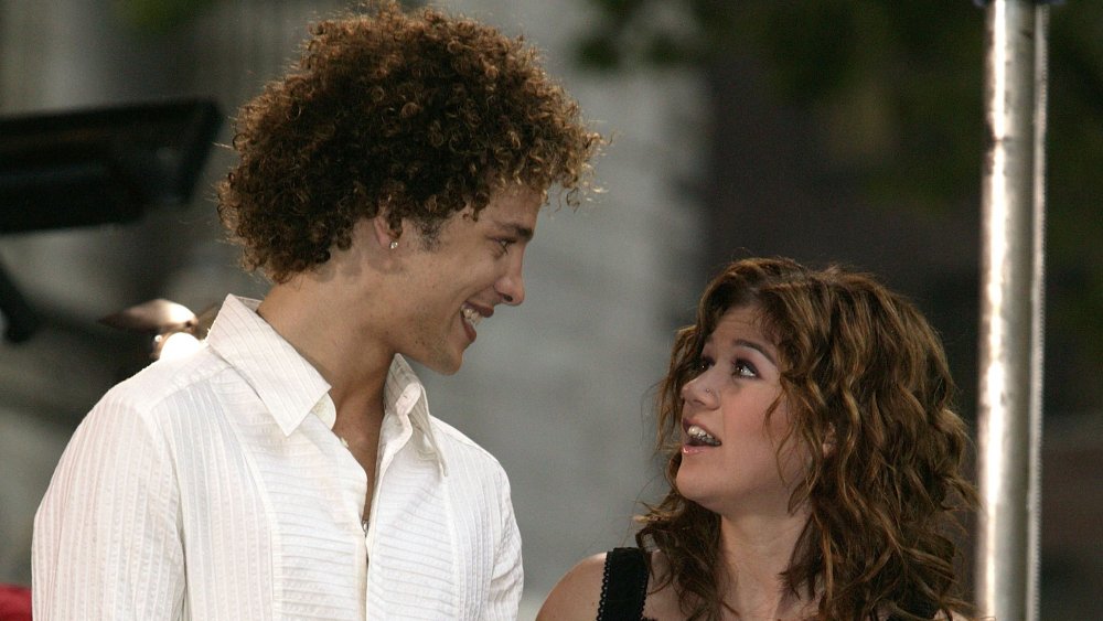 Kelly Clarkson and Justin Guarini