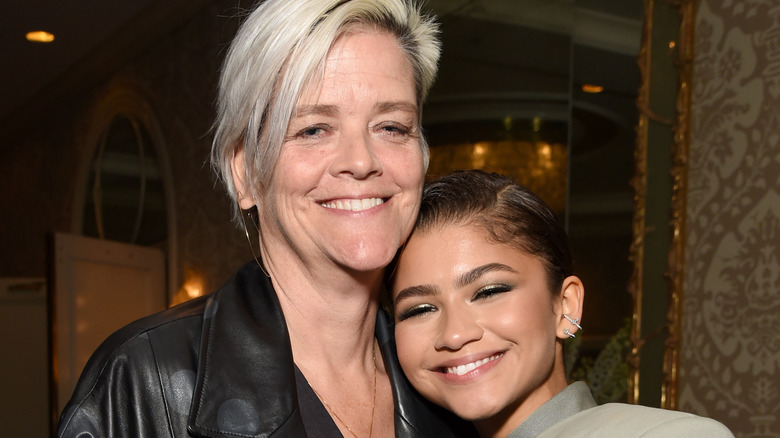 Claire Stoermer and Zendaya posing