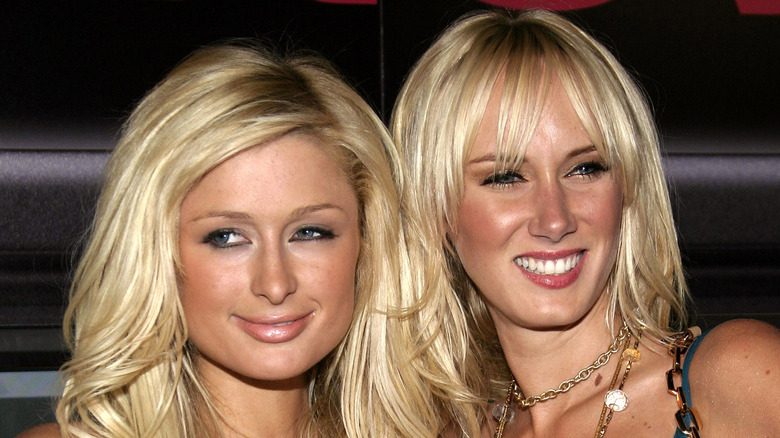 Paris Hilton and Kimberly Stewart posing