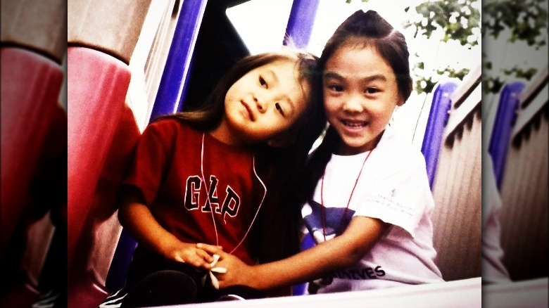 Jane and Jada Li childhood photo