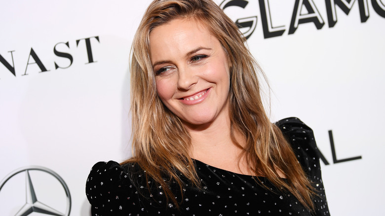 Alicia Silverstone smiling