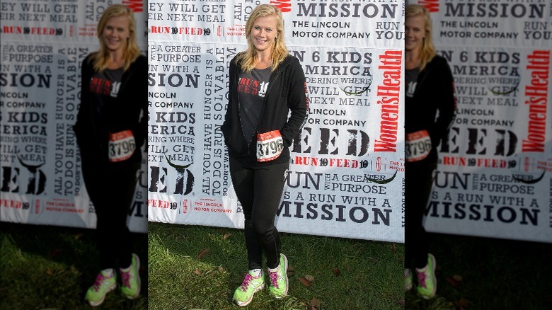 Alison Sweeney in running gear