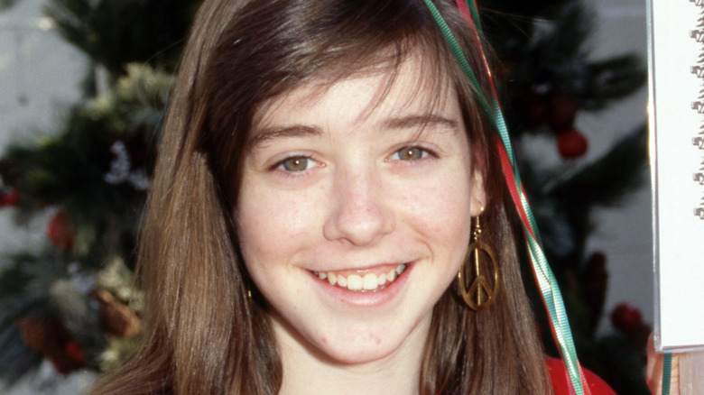 Alyson Hannigan smiling