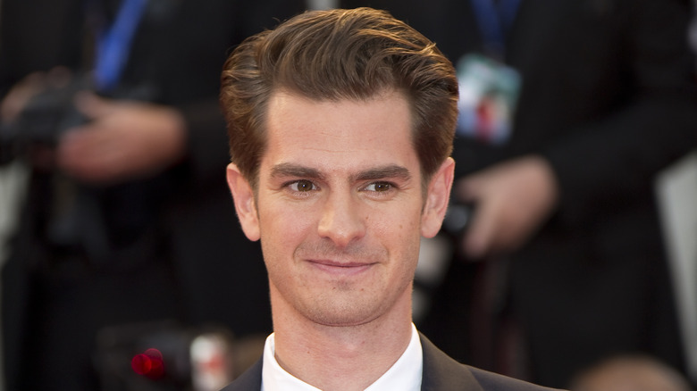 Andrew Garfield with white collar