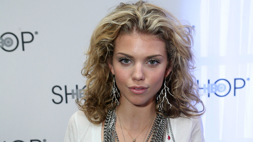 AnnaLynne McCord at an Emmys event in 2009