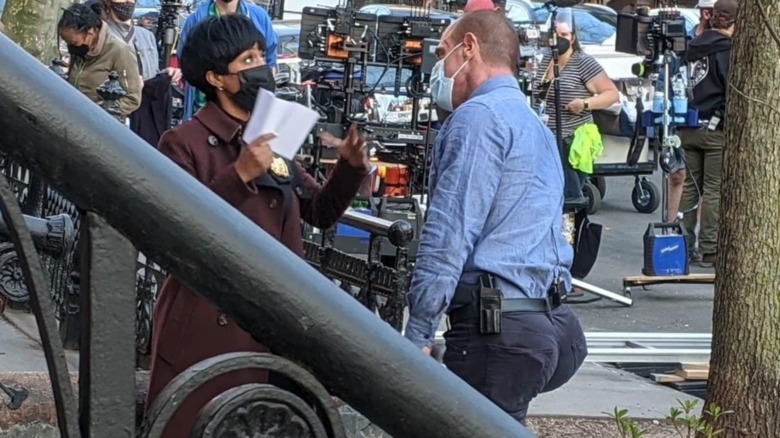 Christopher Meloni on set