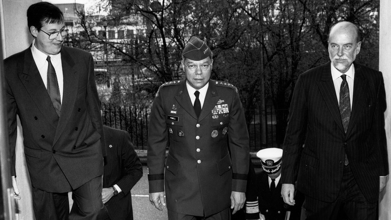 Colin Powell in uniform