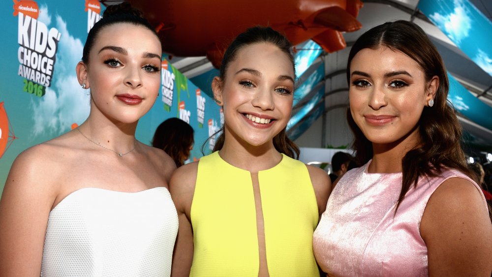 Kendall Vertes, Maddie Ziegler, Kalani Hilliker