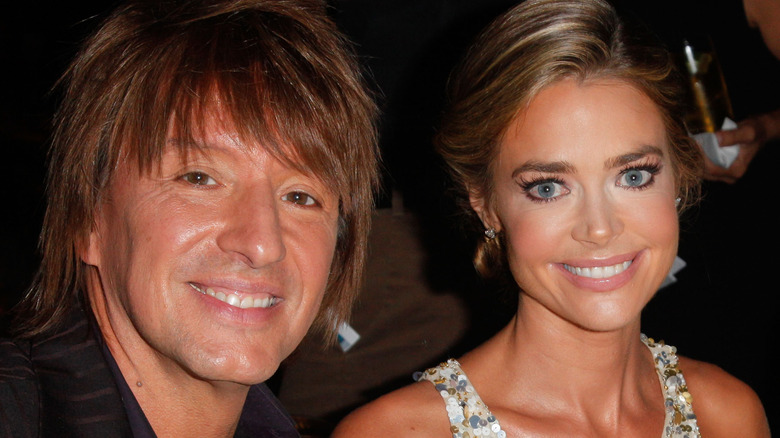 Richie Sambora and Denise Richards smiling