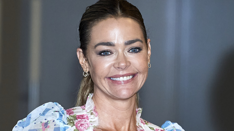 Denise Richards smiling