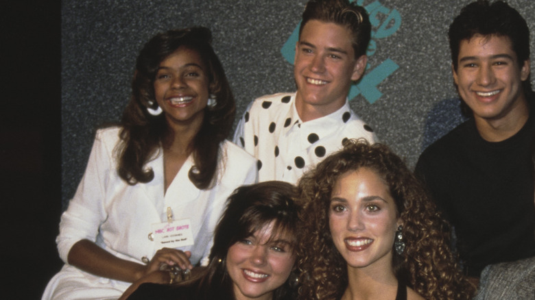 Saved by the Bell cast posing