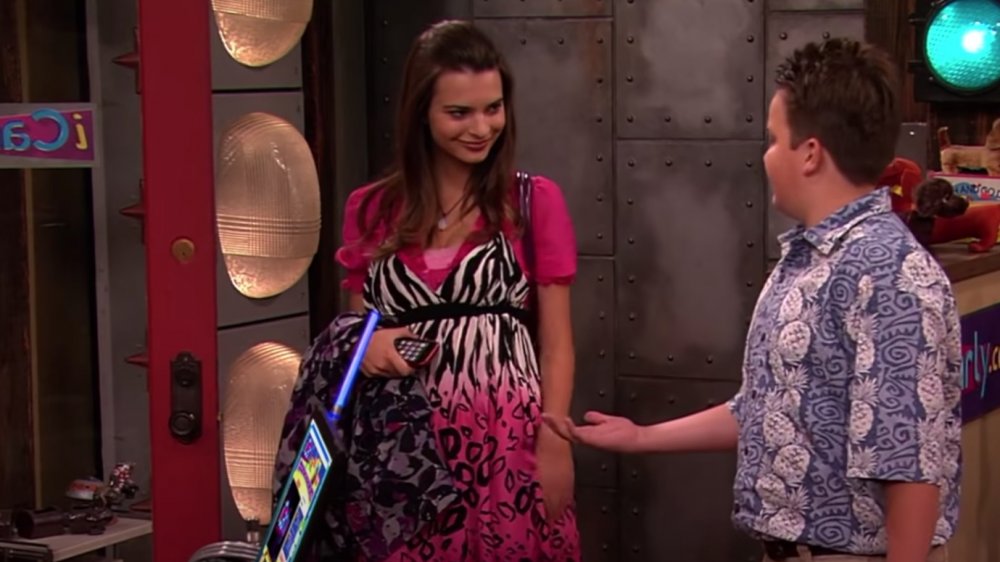 Emily Ratajkowski and Noah Munck on iCarly