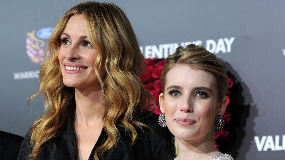 Julia Roberts and Emma Roberts posing on the red carpet together