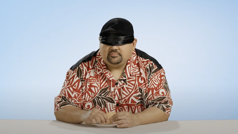 Gabriel Iglesias blindfolded eating