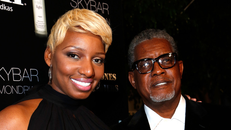 NeNe Leakes and Gregg Leakes posing together