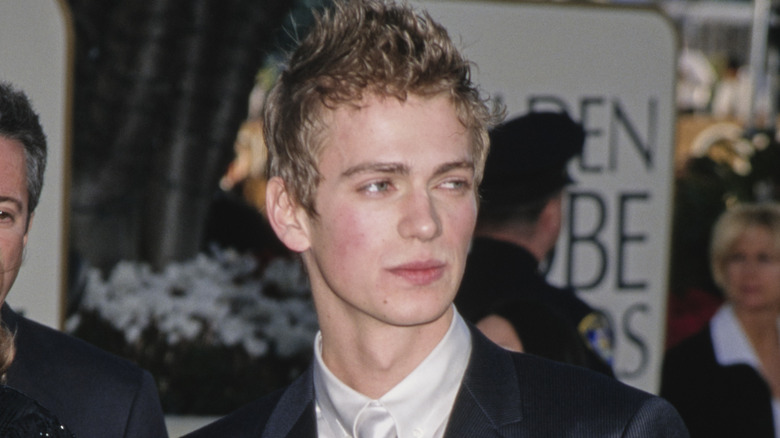 Hayden Christensen posing on red carpet