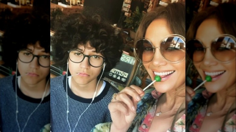 Emme and mom J.Lo with lollipops