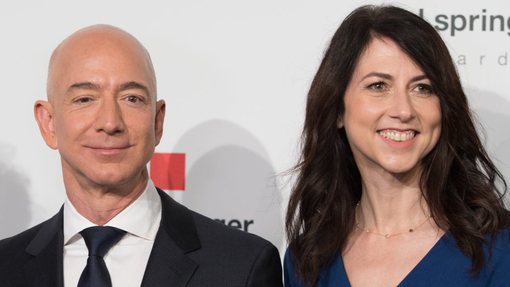 Jeff Bezos, MacKenzie Bezos