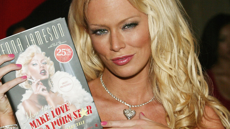 Jenna Jameson holding her book