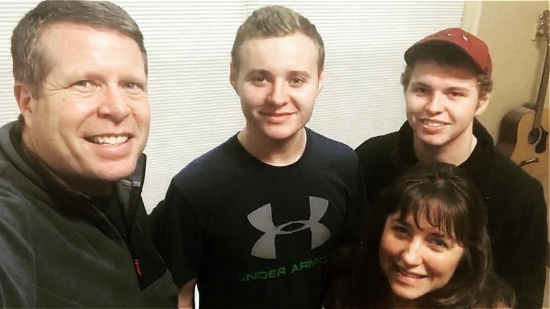 Jedidiah and Jeremiah Duggar with their parents, Jim Bob and Michelle Duggar 