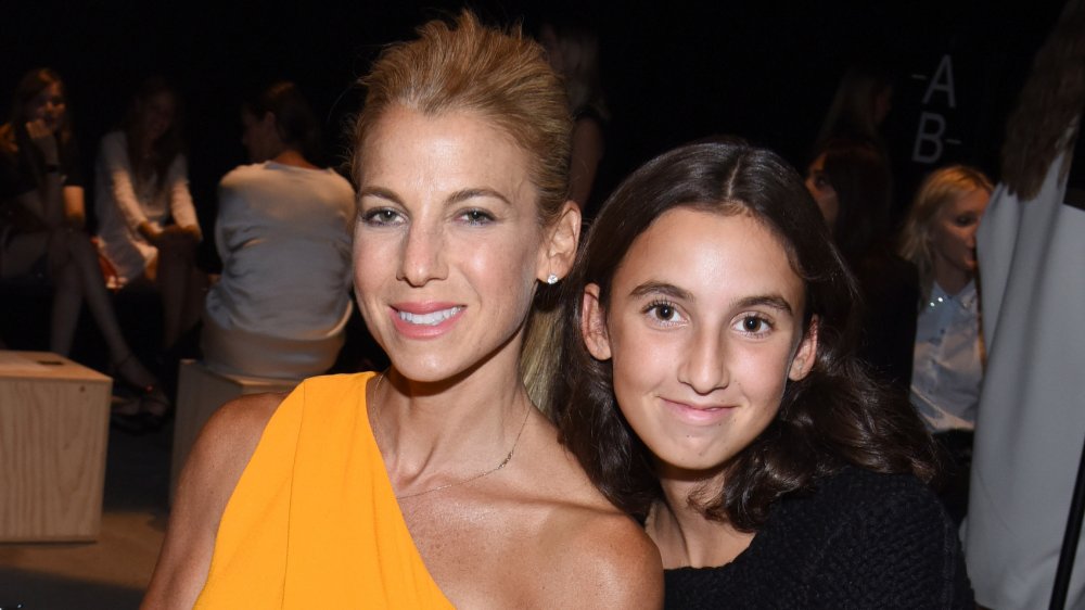 Jessica Seinfeld and Sascha Seinfeld posing