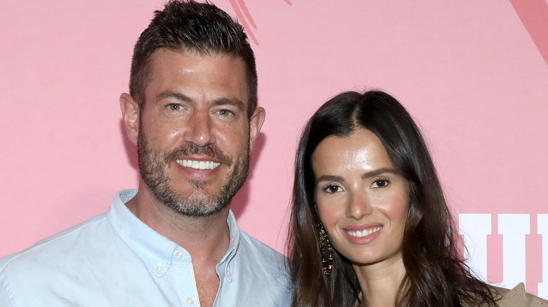 Jesse Palmer and Emily Fardo smiling