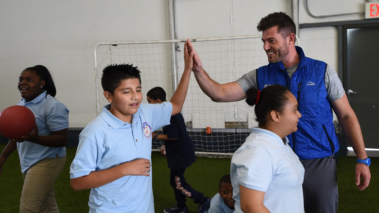 Jesse Palmer working with Good Sports