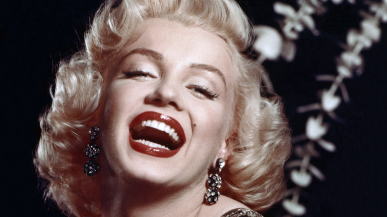 Marilyn Monroe laughing