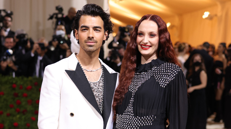 Joe Jonas and Sophie Turner on the red carpet