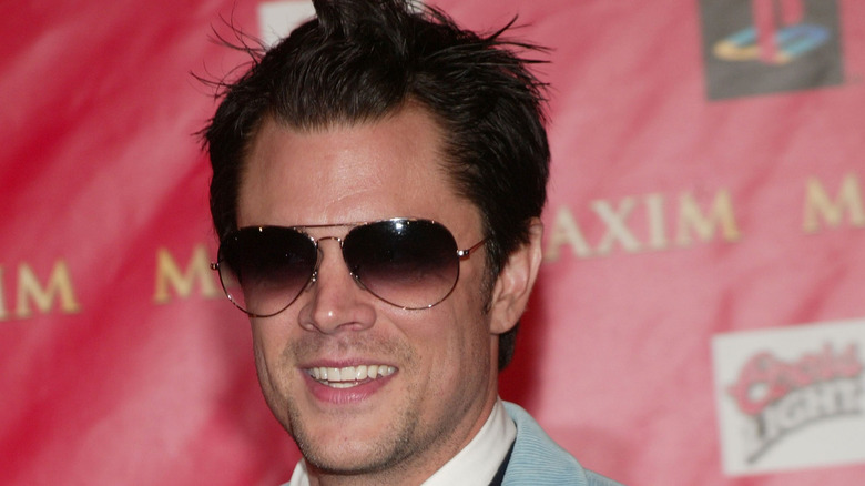 Johnny Knoxville wearing aviator sunglasses