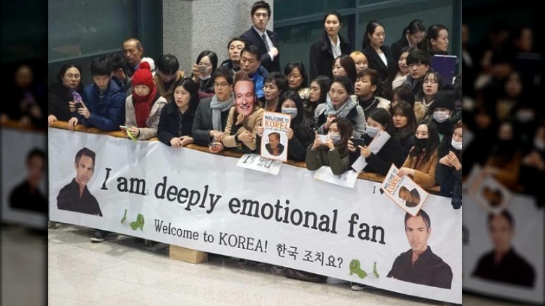 Korean Conan fans welcome Jordan Schlansky