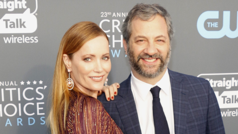 Leslie Apatow posing with husband Judd Apatow