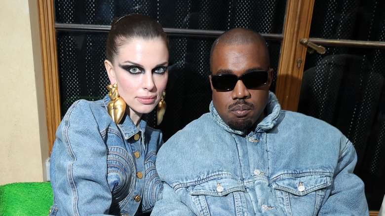 Julia Fox and Kanye West at an event 