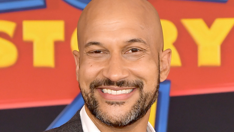 Keegan-Michael Key grinning