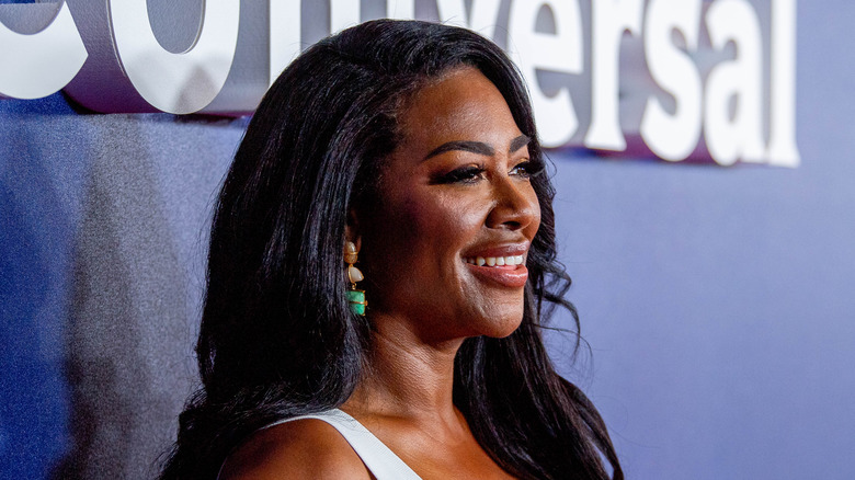 Kenya Moore posing on the red carpet