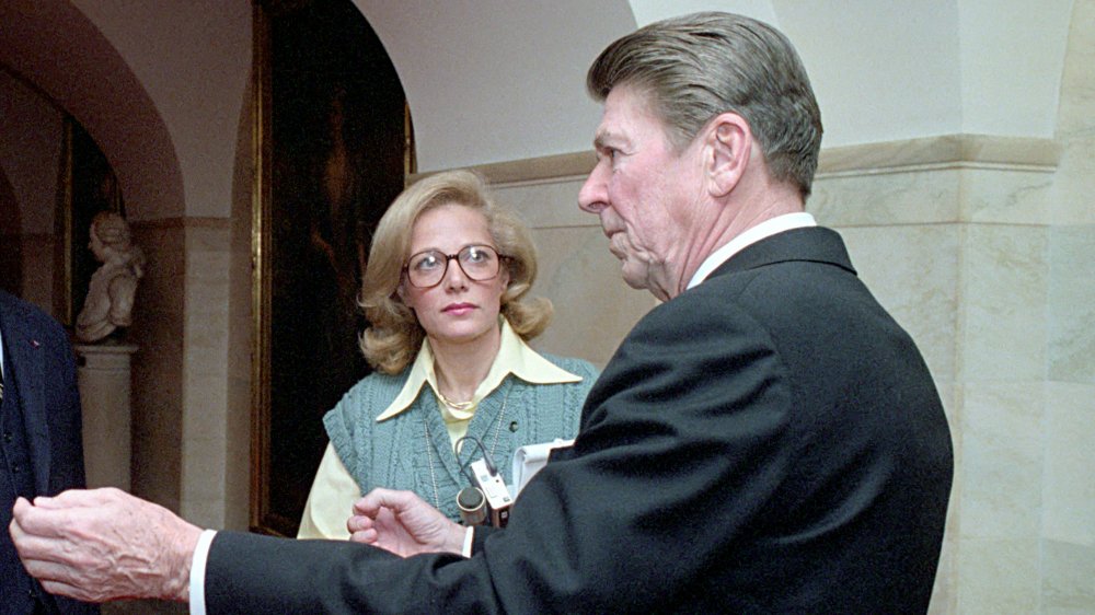 Lesley Stahl interviewing Ronald Reagan